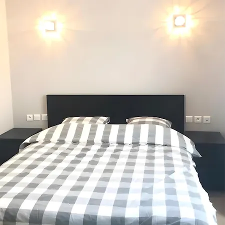 Moderne Au Centre De Paris, 3eme Париж